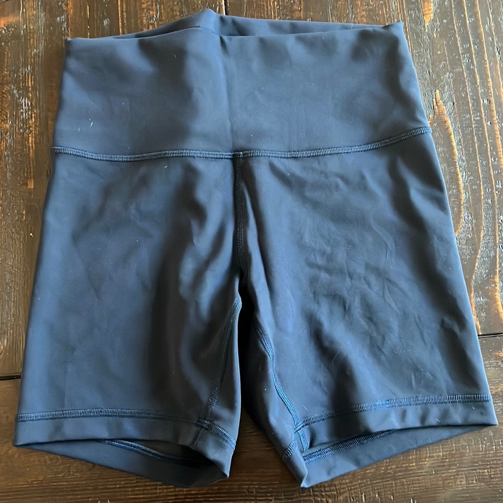 Lululemon Align Bike Shorts 6 inch